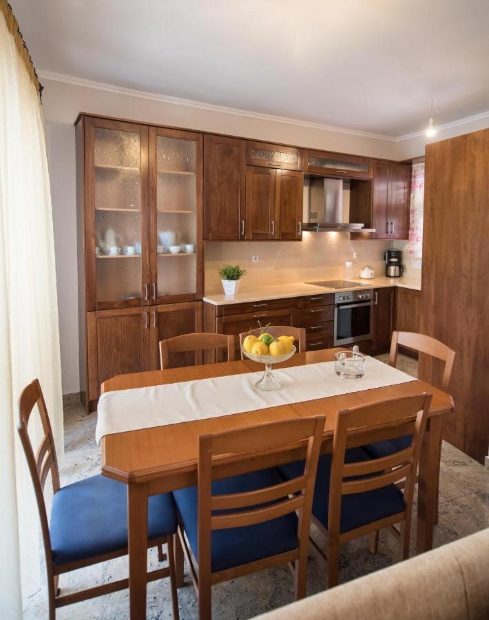 La Strada City House Lägenhet Lefkáda Exteriör bild